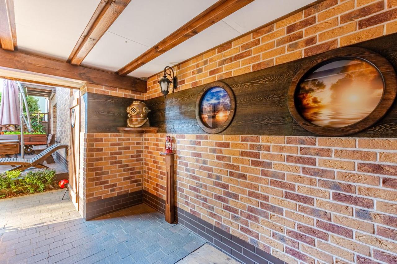 Camelot Apartment Leba Bagian luar foto